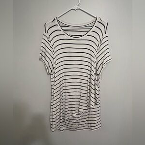 A Pea in a Pod Maternity Top